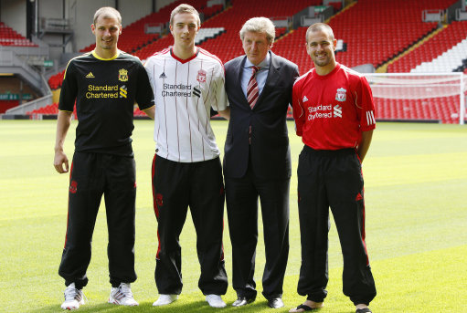 再见芬尼-史密斯！火箭与鹈鹕酝酿2换1交易，琼斯或将助力杜兰特新赛季