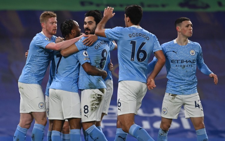 拜仁考虑欧冠关闭南看台应对球迷违规