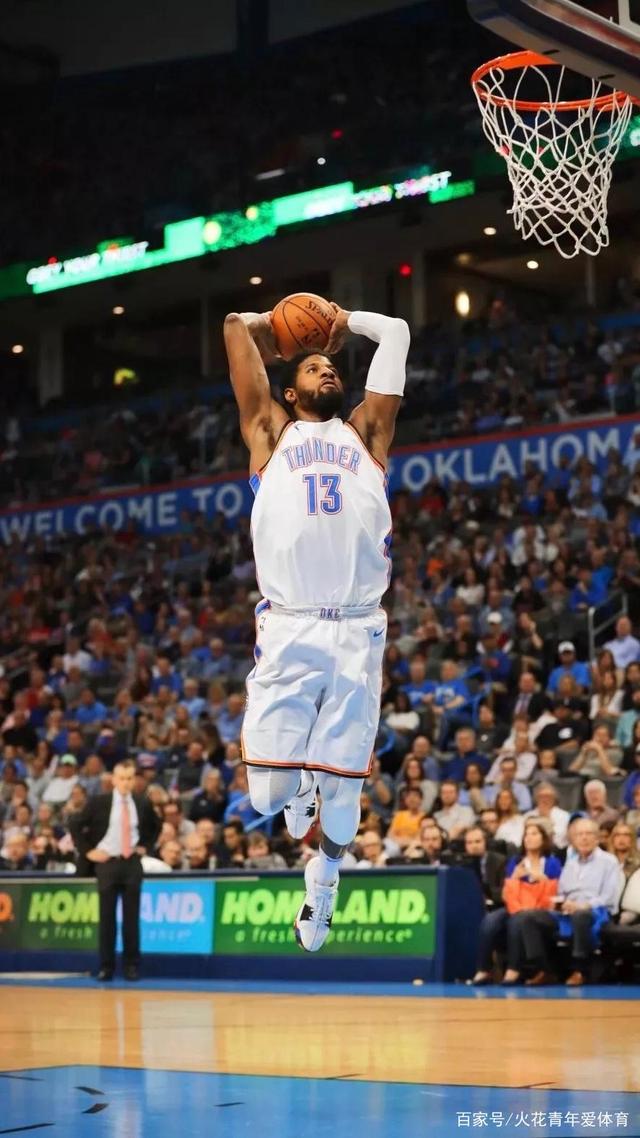 罗林斯24+7成雄鹿主攻手，个人连续三场得分20+