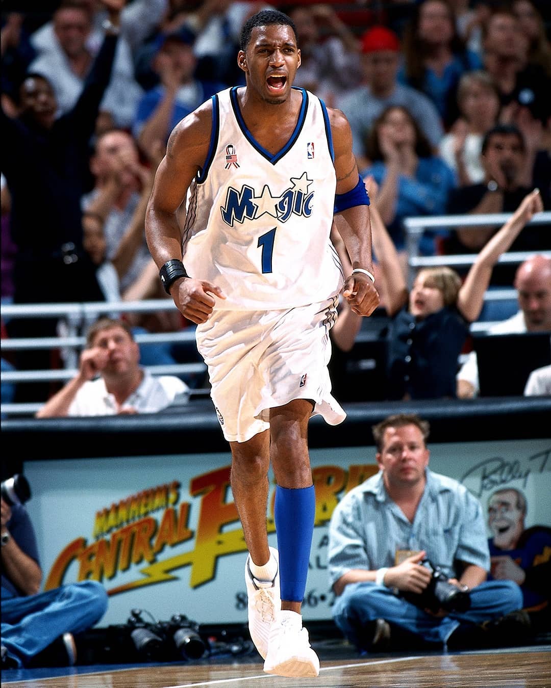 2025 赛季：大联盟平均球速在 9 月份达到 95.1 哩，投手统治力持续增强