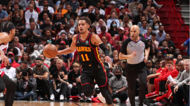 欧文突破防线送出关键助攻